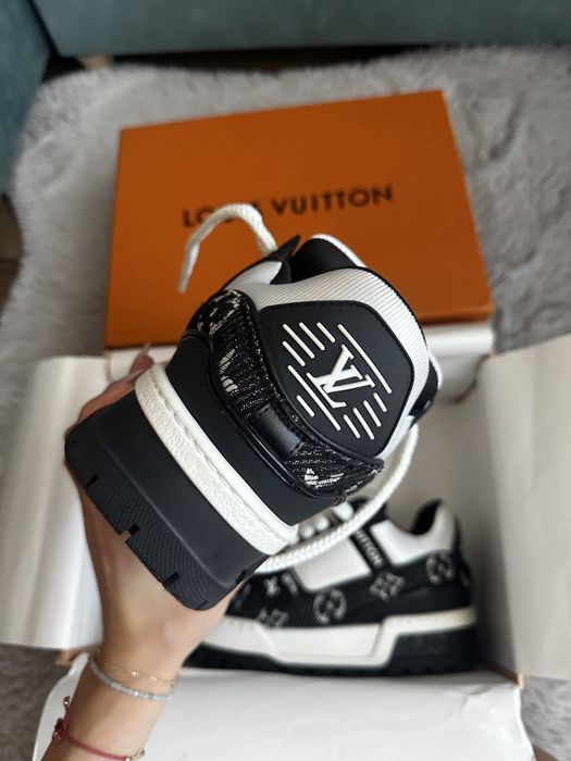 Louis Vuitton Maxi сникърски