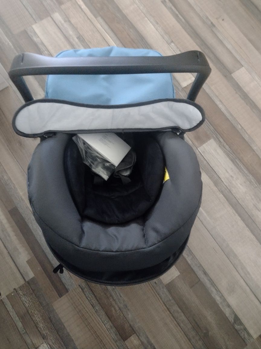 Vând scoica auto pentru copii