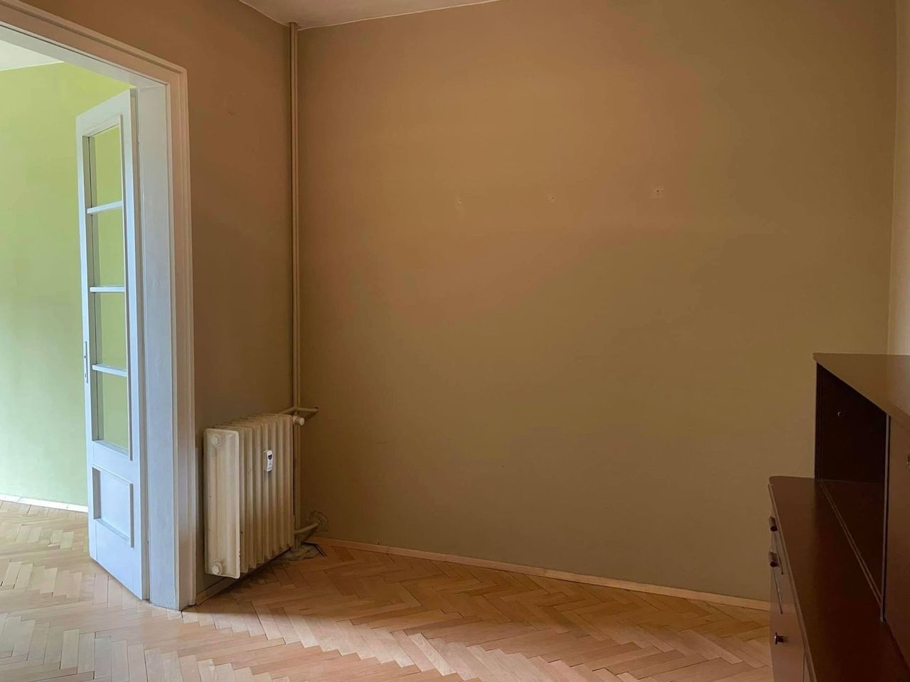 Продава се Двустаен апартамент в София, 7-ми 11-ти километър - 71 кв.м за 3944 €/кв.м - Снимка #5