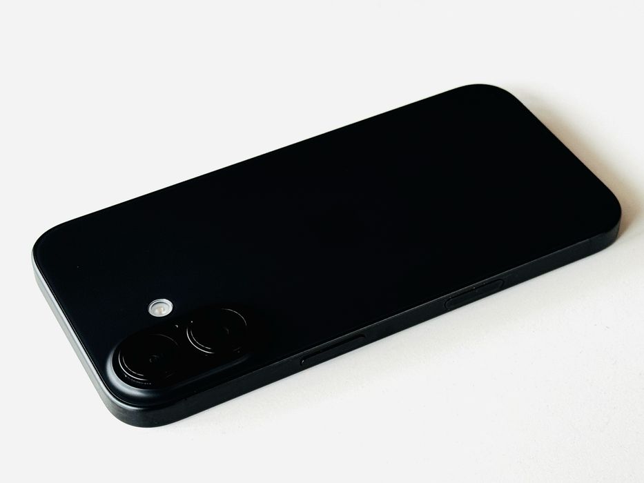 НОВ! Iphone 16 128GB Black 100% Батерия! Гаранция 6 месеца