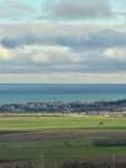 Гора, море, истински съседи.