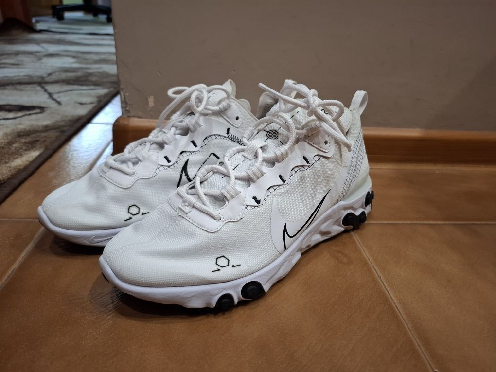 Nike React Element 55