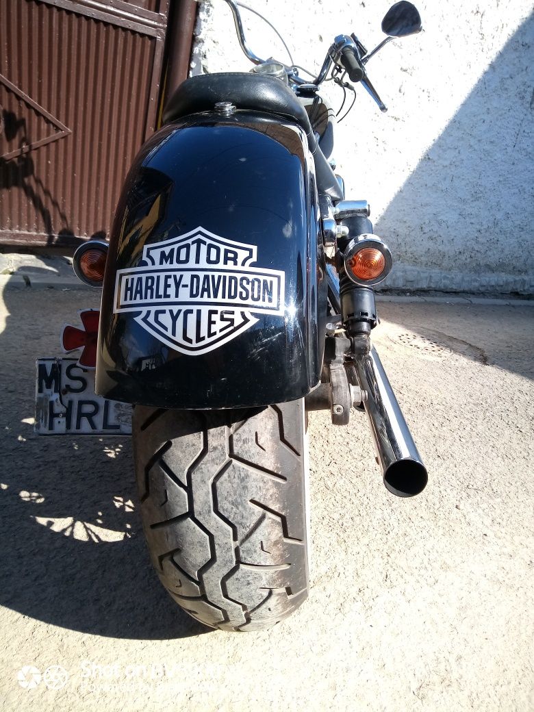 Motocicleta Harley Davidson Street Bob Custom 2006