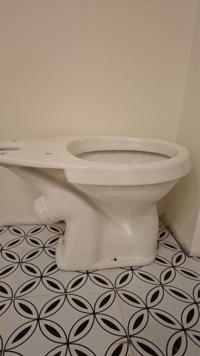 Б/у Унитаз сатылады