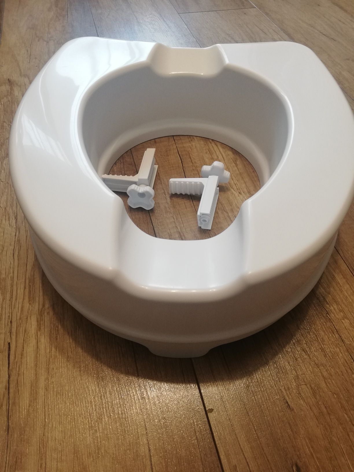 Scaun înălțător toaletă adulți 10 cm