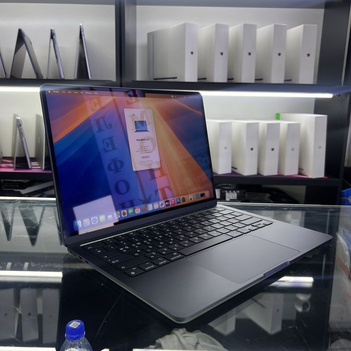 Macbook Air M2 24/512