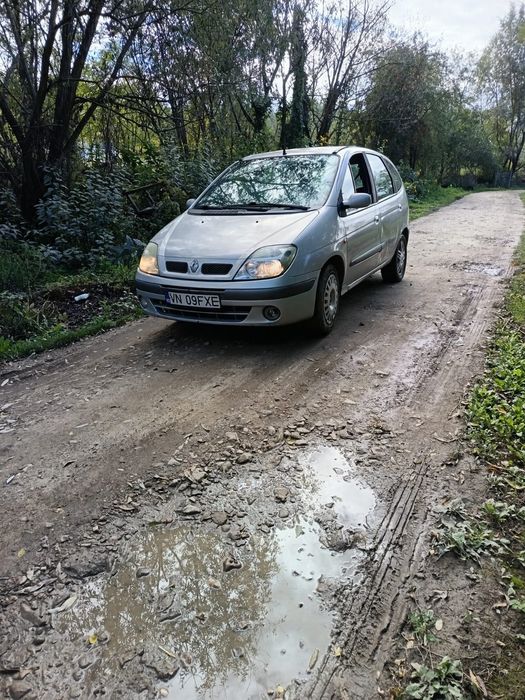 Vând sau schimb Renault scenic