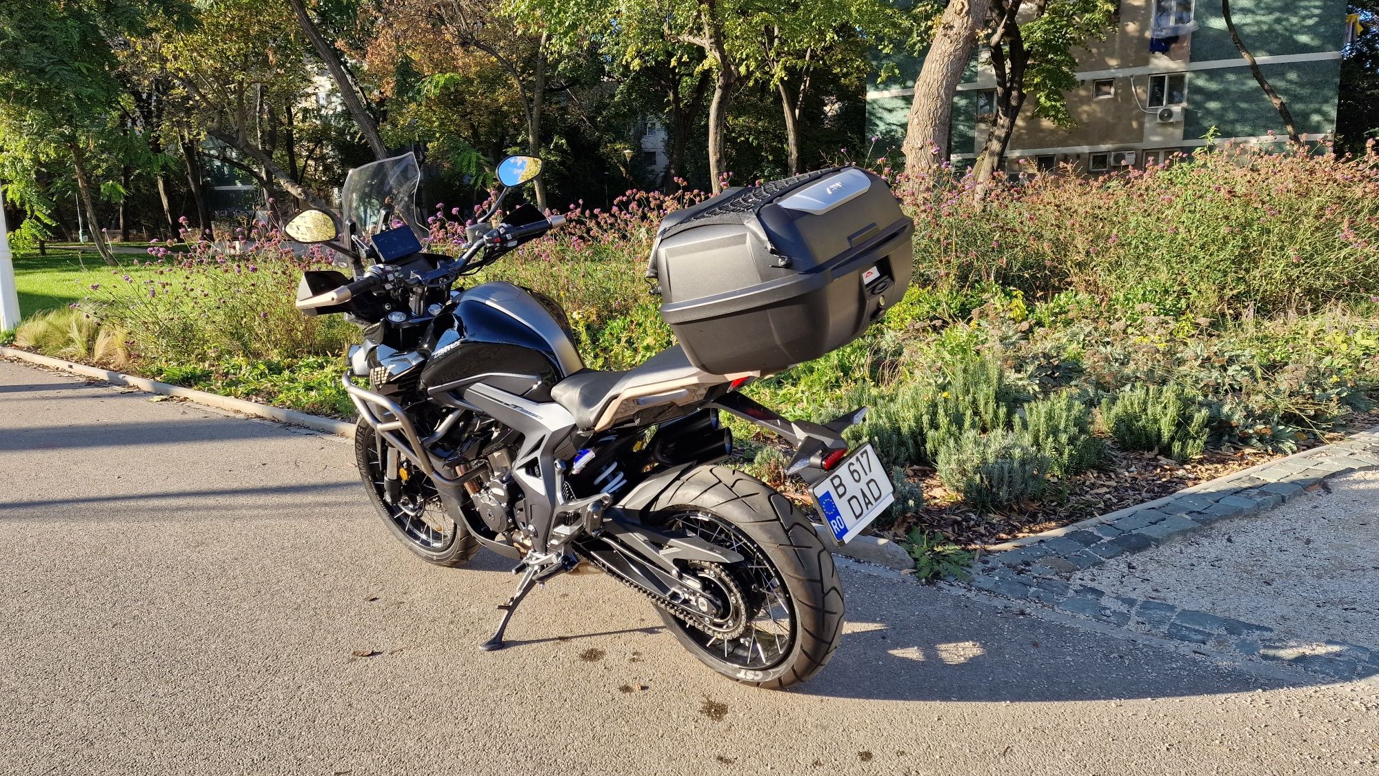 Motocicleta Zontes 350 T2 (A2)