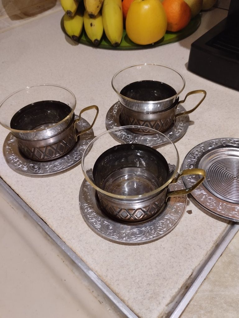 Продавам 3чашки за кафе