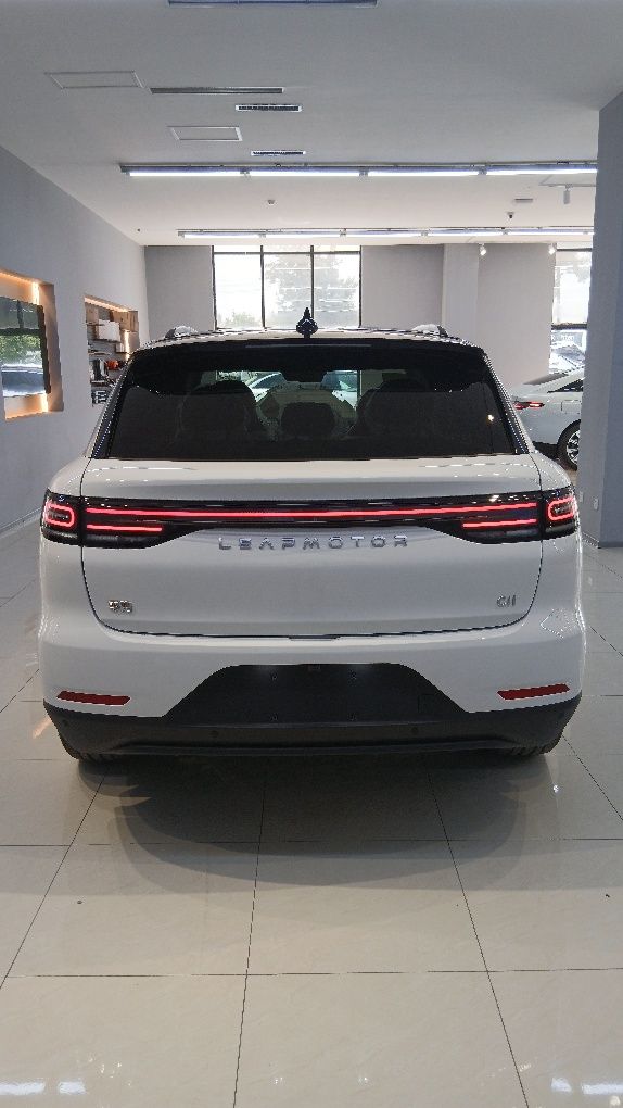 Leapmotor C11 Gibrid dop opsiya 2025. NALICHI BOR.SARDORBEK