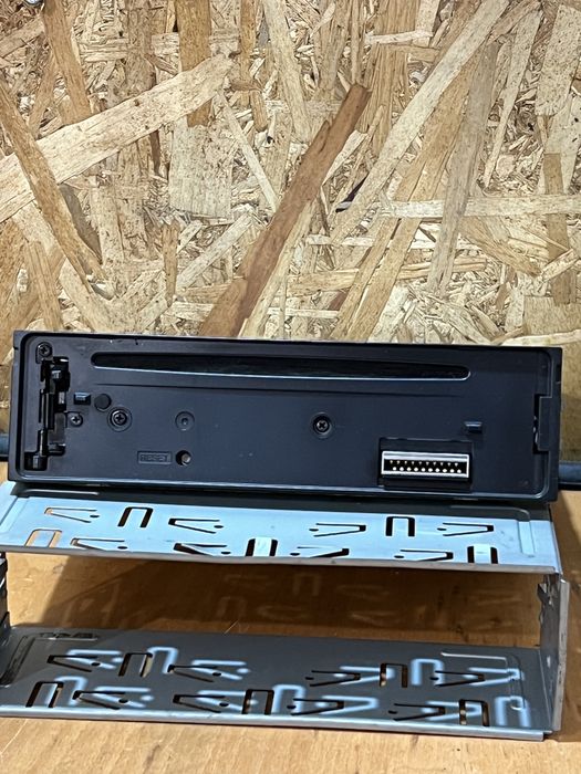 Casetofon Sony 1DIN fără usb cu aux