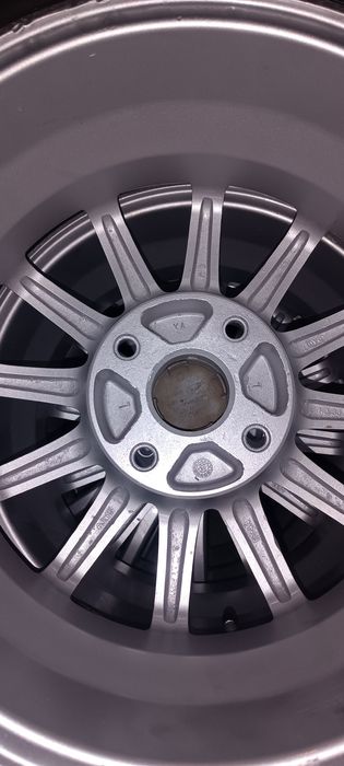 Оргинал диска оптра чисто корейский комплекс шина ва диска сотилади