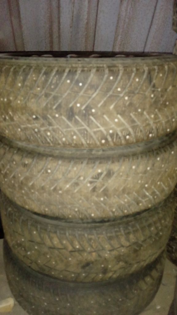 Диски с резиной 215*65 Р16