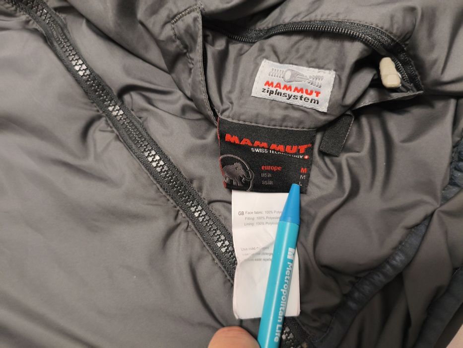 Geaca Mammut mărime M dama cu sistem de atașare geaca munte expediție