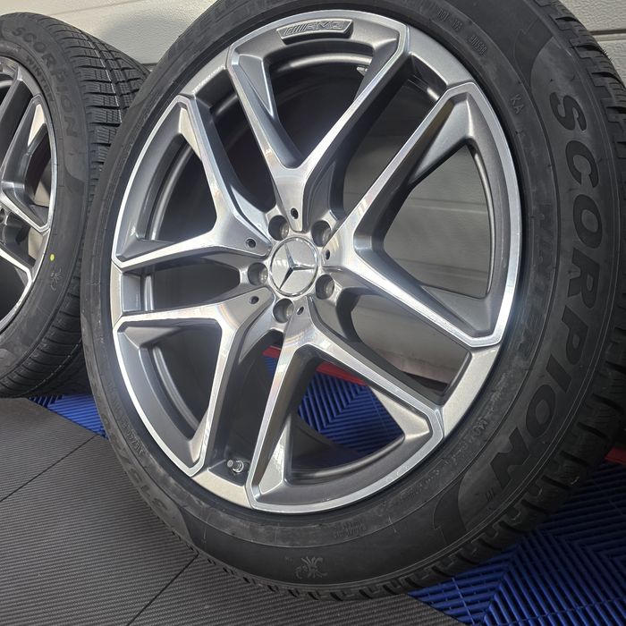 Оригинални 21"джанти за Mercedes GLE 53 AMG с нови гуми Pirelli