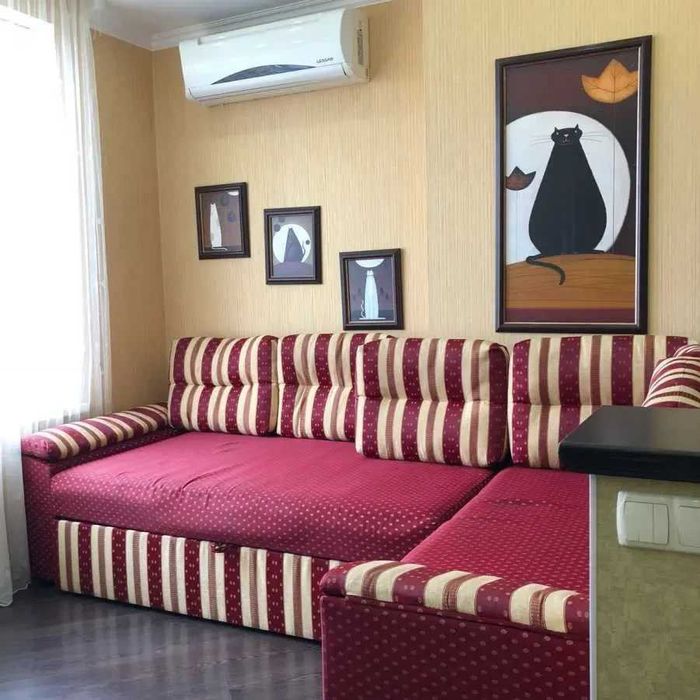 Двустаен имот в кв.Дружба 1