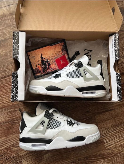 Jordan 4 Retro Military Black