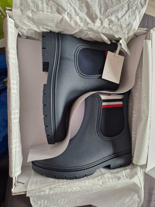 Tommy Hilfiger гумени боти нови