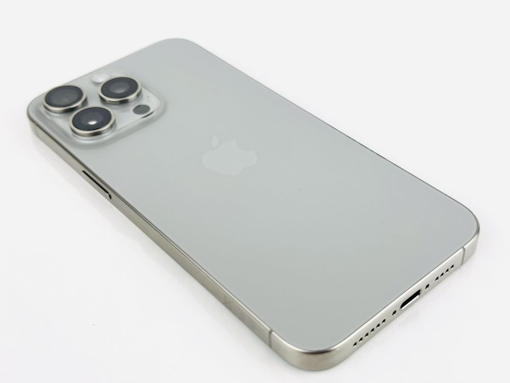 НОВ! Apple iPhone 15 Pro Max 256GB Natural Titanium Гаранция!