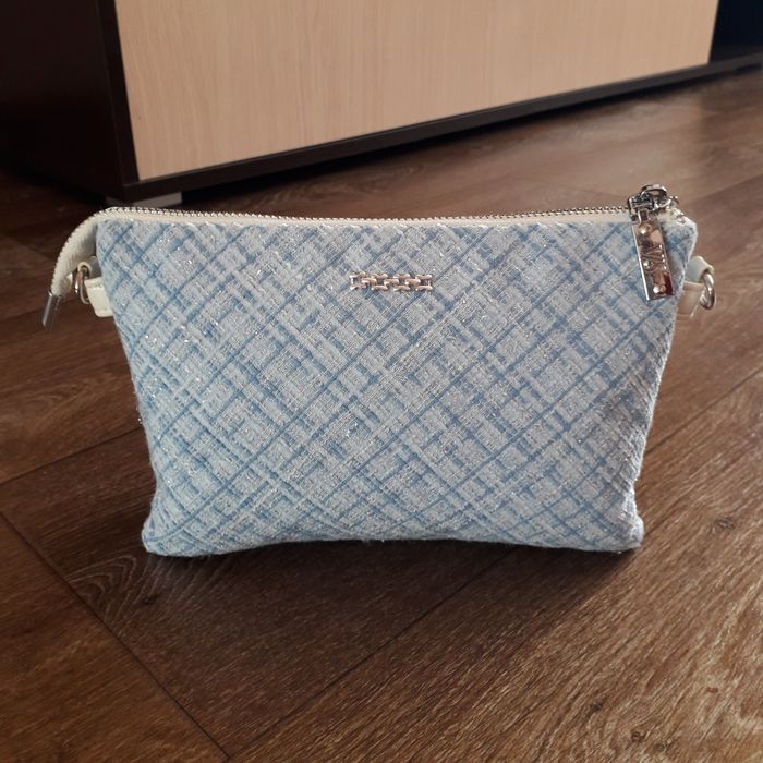 Продам сумочку женскую