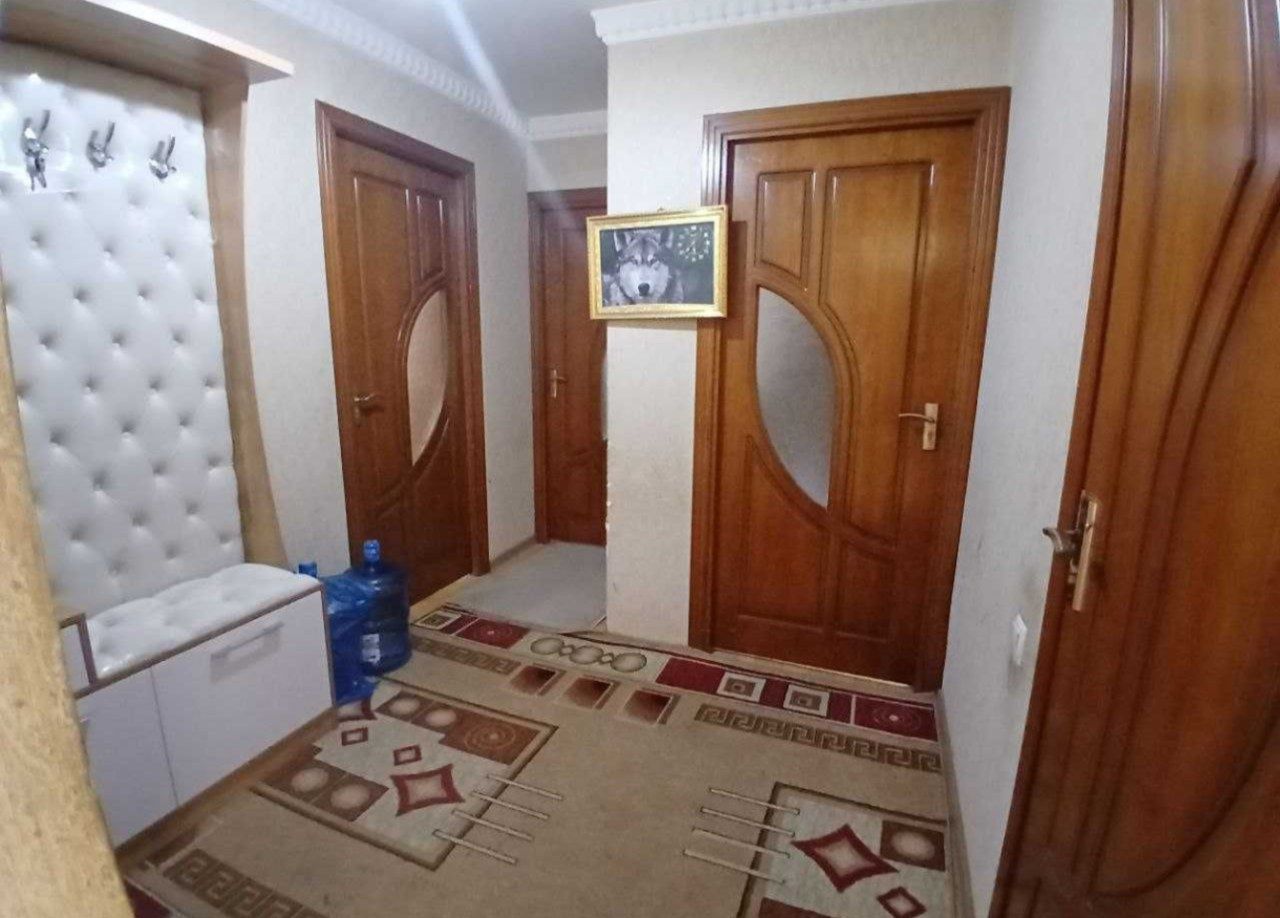 Срочно Продаётся 3ком Чиланзар 2кв