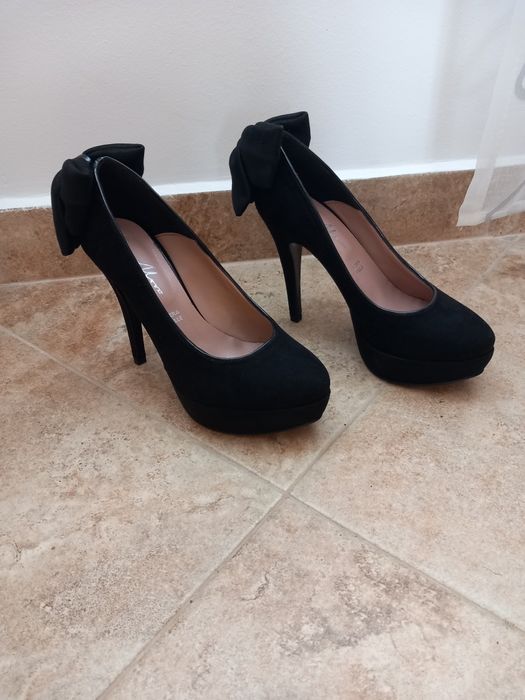 Pantofi Rosso Mora,negri