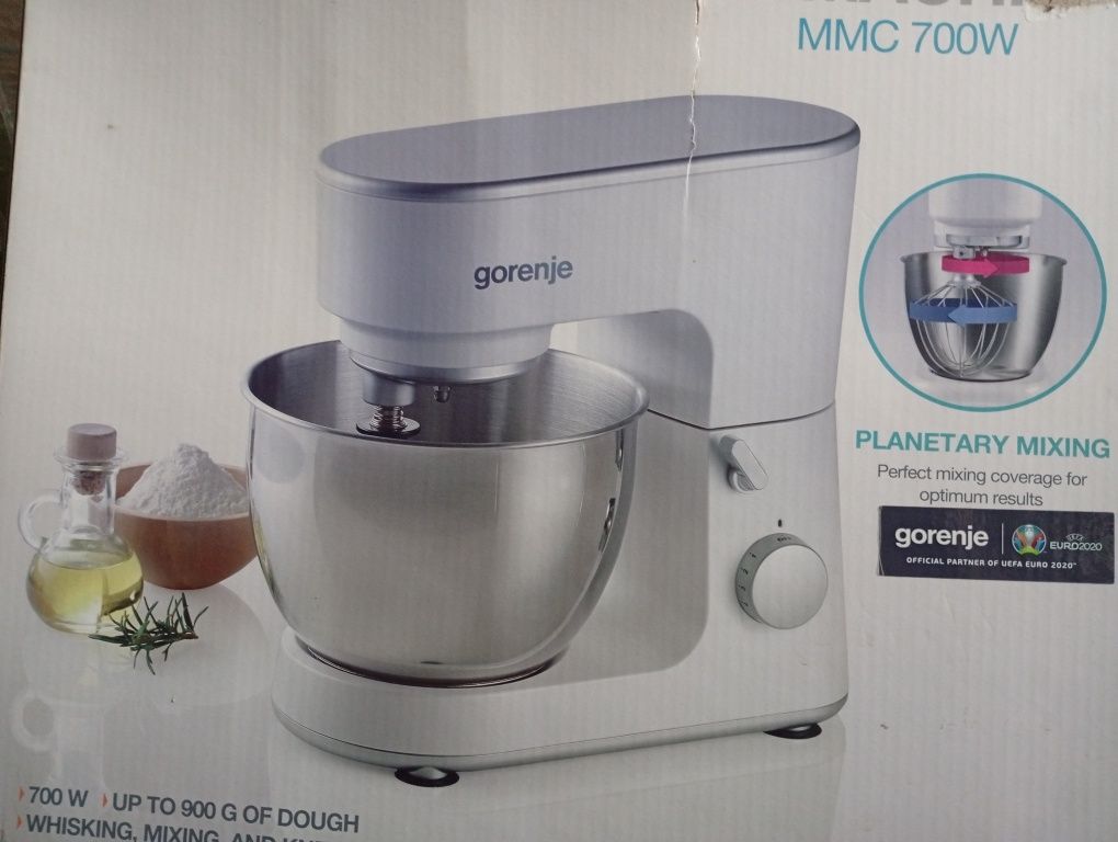 Планетарен миксер gorenje MMC700W