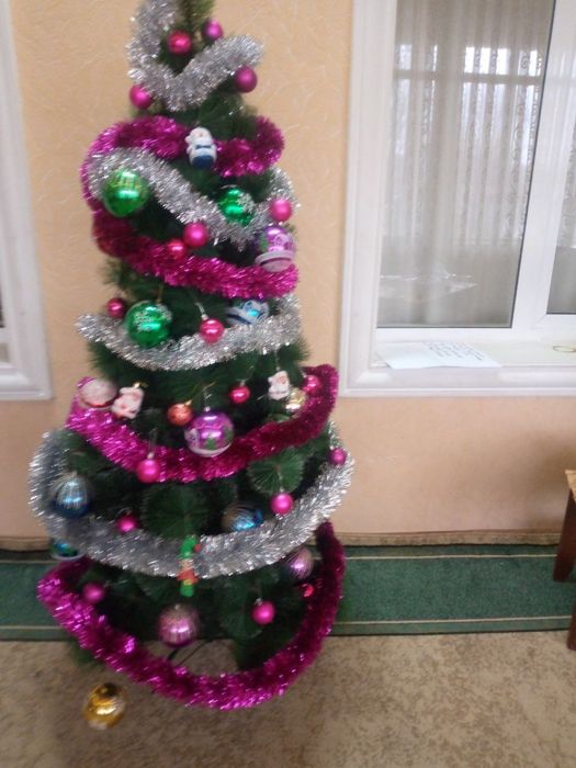 Продается новогодняя ёлка