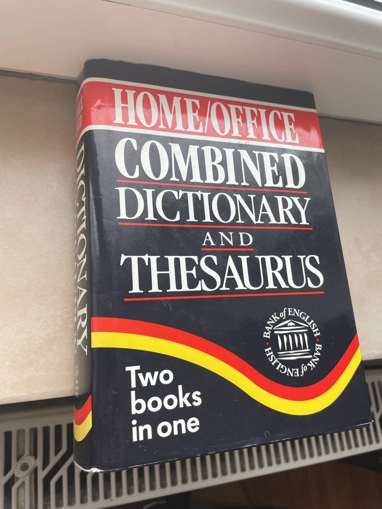 Home/Office - Combined Dictionary and Thesaurus