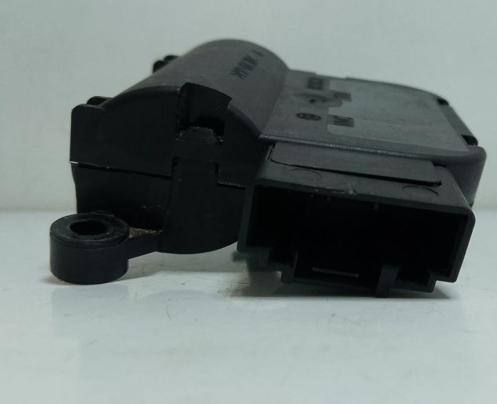 Motoras  clapeta aeroterma  0132801303 / 8E1820511B Audi A4 B7 seria