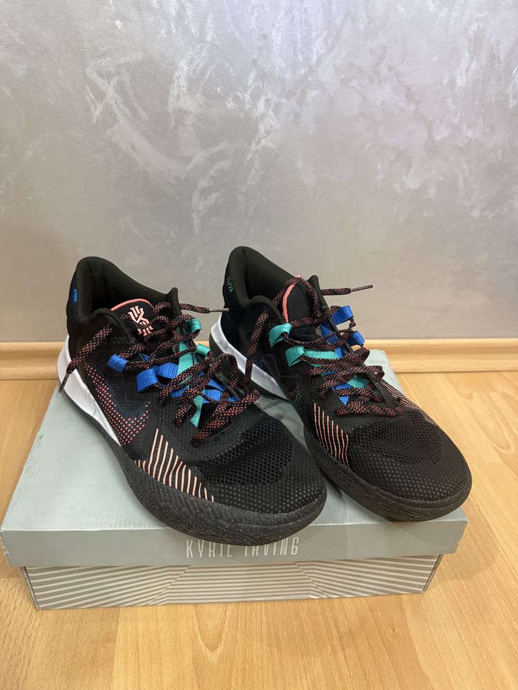 Nike Kyrie Flytrap V 5 45.5
