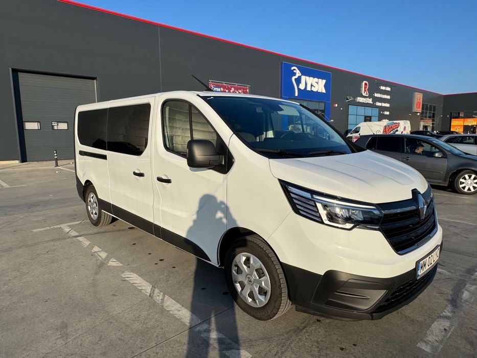 Renault Trafic 2.0dci Combi L2 8+1 locuri