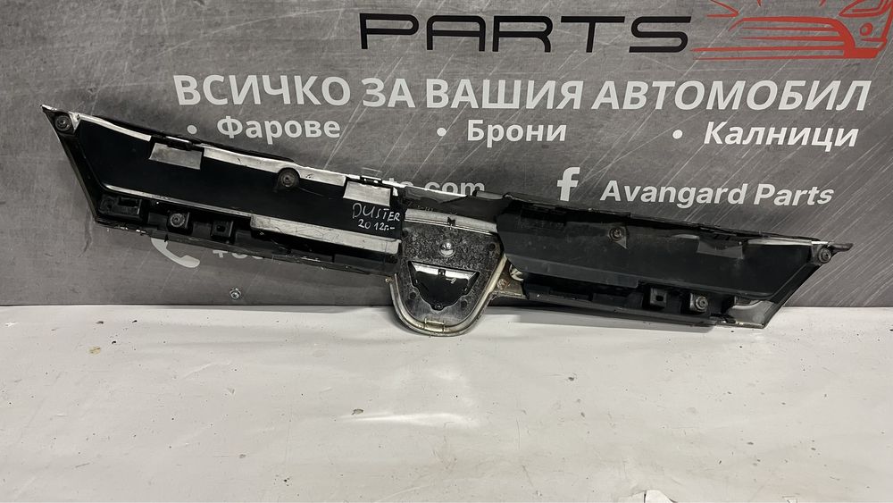 Предна решетка Dacia Duster 2012-