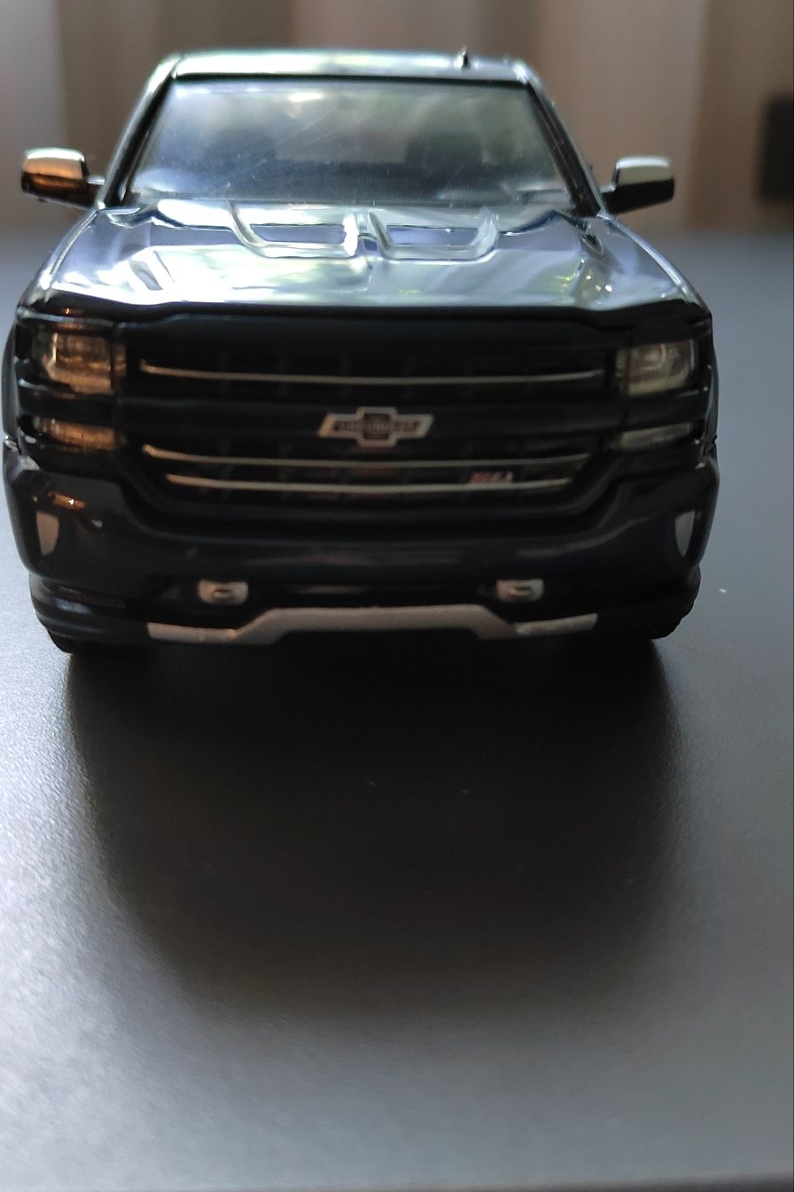 Macheta 1/24, Chevrolet Silverado