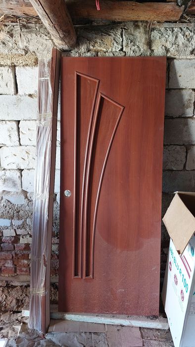 Межкомнатная дверь