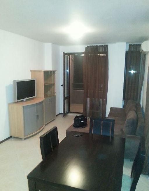 Дава се под наем Двустаен апартамент в Бургас, Възраждане - 74 кв.м за 408 € - Снимка #1