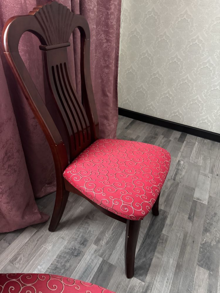 Продается стол, стулья 18 шт