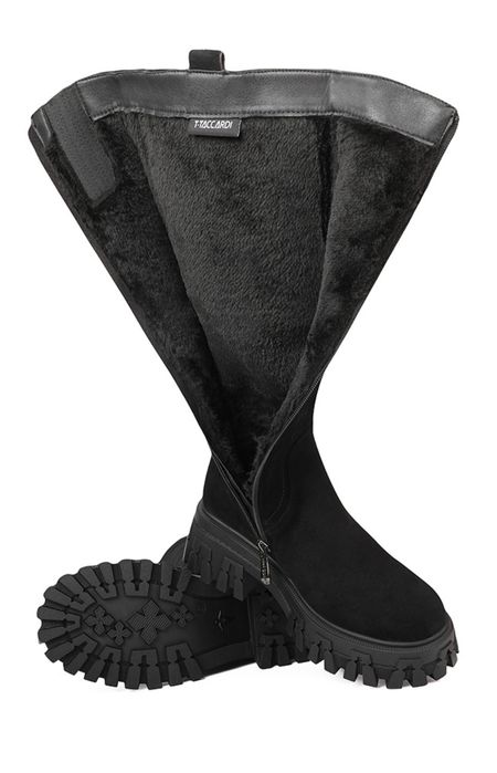 Продам сапоги новые