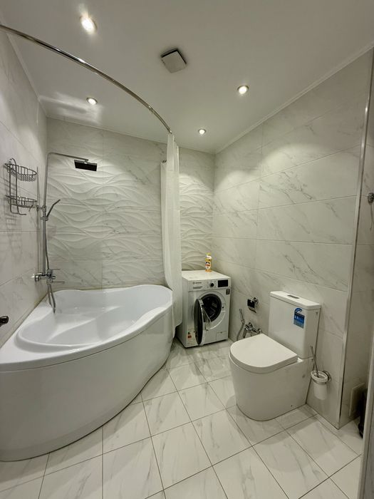 Продаю Люксквартира Элитном Новостройке Ц-4  3/7/12 Ж.К. Шедевр 166м2.