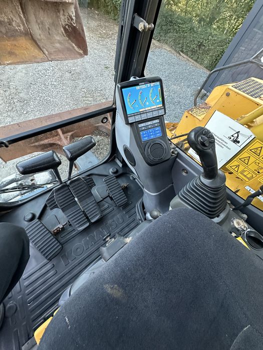 Excavator pe senile cu lama Komatsu PC138 US-8 7200h/Powertilt/Pads90%