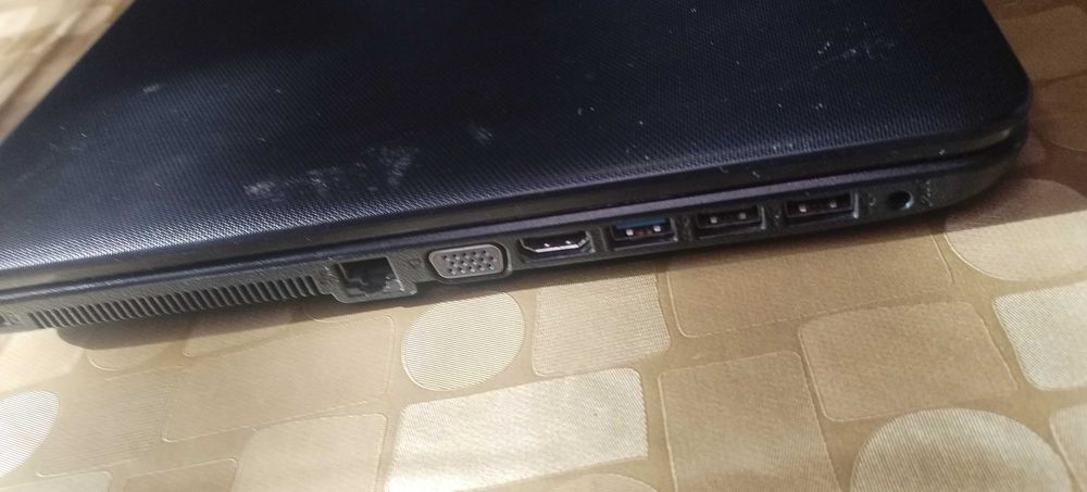 Laptop Asus F751m Series