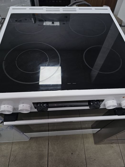 Black Friday Печка с керамичени котлони Gorenje  EC9647PW