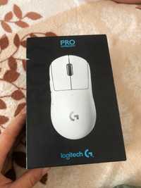 Maus logitech pro superlight