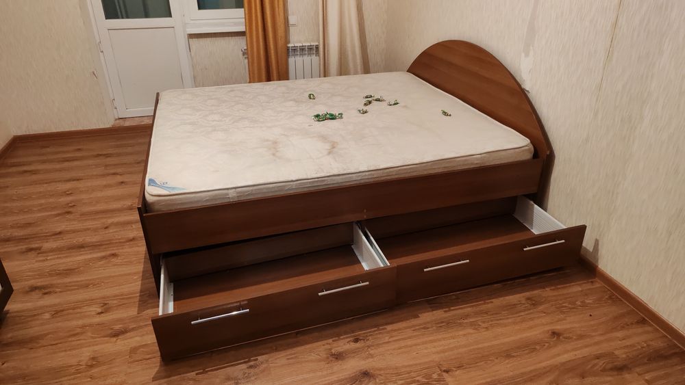 Спальный гарнетур