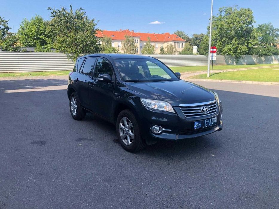 Toyota RAV4 III D-4D AWD automată 2,2 diesel