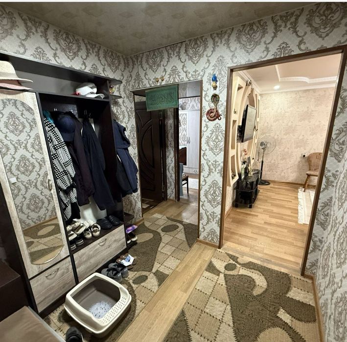 Квартира продаётся Чиланзар 9 квартал 3/1/4 балкон 2*6 меб тех РУВД