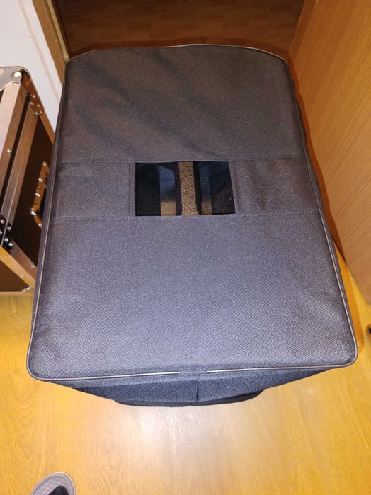 Vand dB Technologies SUB 612 2000 ron