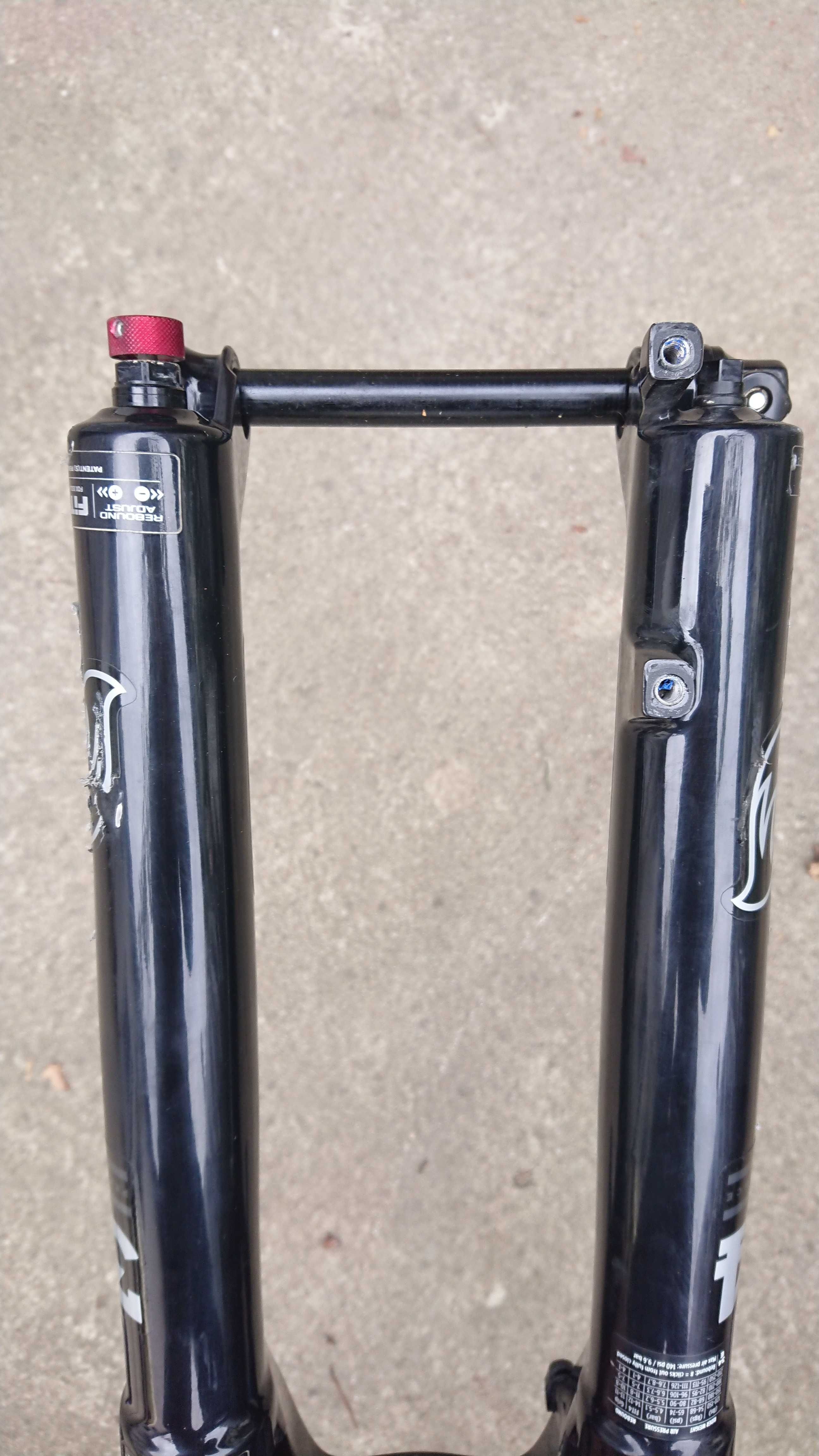 Maneta schimbatoar sram ex1 , 8v , impecabila Furca fox 34 , 27.5,perf