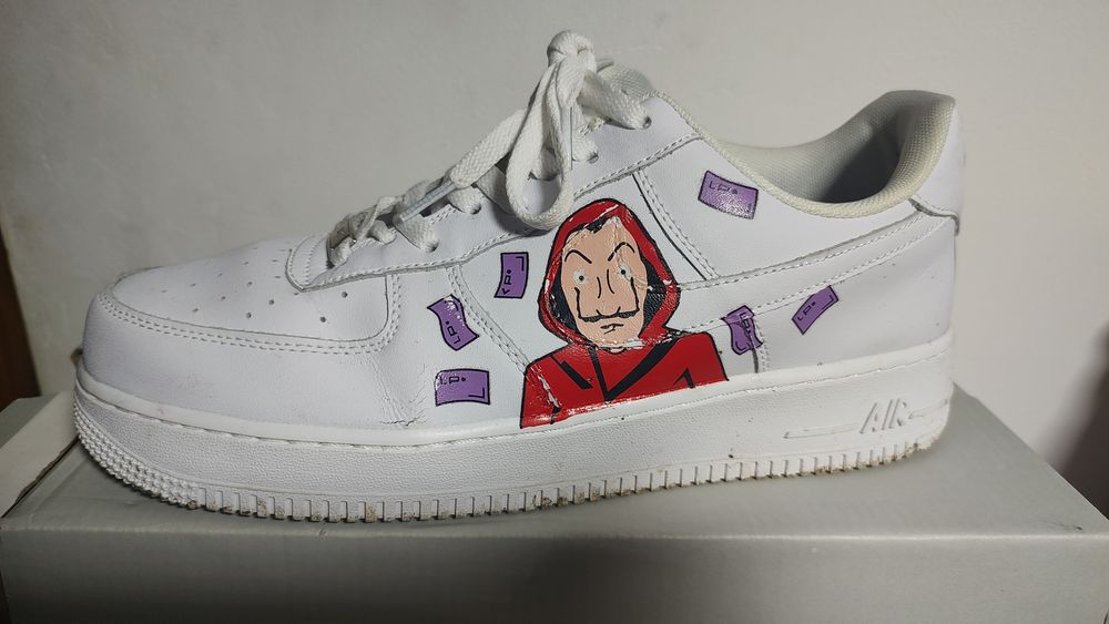 Vând airforce custom