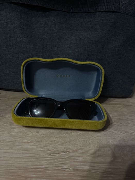 продам очки (Gucci)